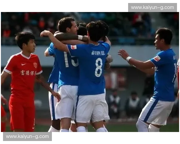 绿茵场上的风云变幻：河南建业与延边富德的恩怨情仇